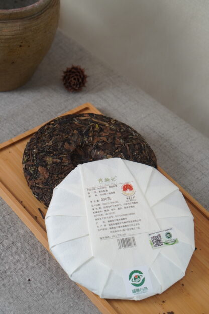 Chuanhanji · Time Imprint · 2019 Fuding Shoumei White Tea Cake (300g) - Image 4