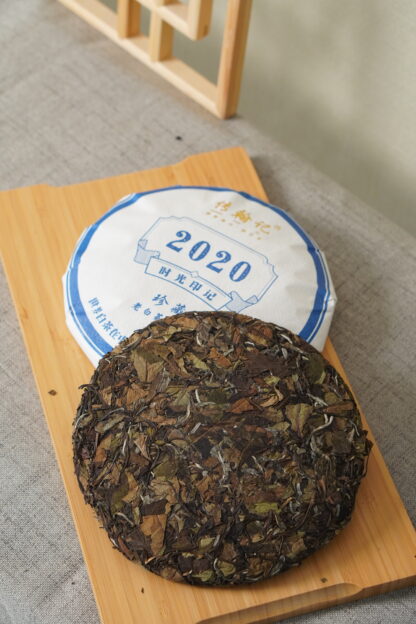 Chuanhanji · Time Imprint · 2020 Fuding Shoumei White Tea Cake (300g) - Image 7