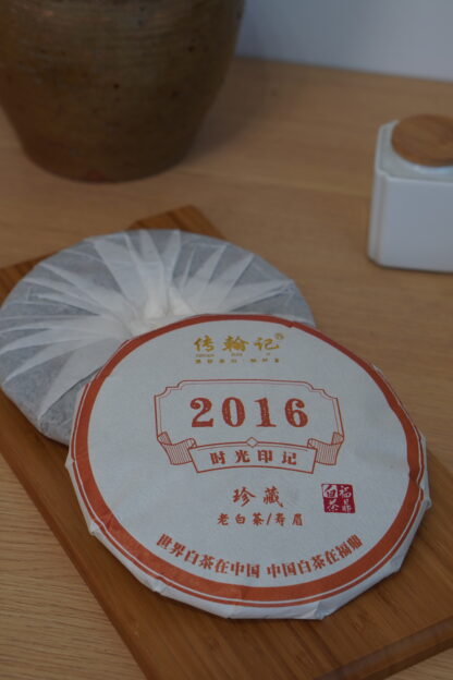 Chuan Han Ji · Mark of Time | Nine-Year Aged · Fuding White Tea 2016 Shou Mei Cake (300g) - Image 5