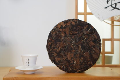 Chuan Han Ji · Mark of Time | Thirteen-Year Aged · Fuding White Tea 2012 Shou Mei Cake (300g) - Image 9