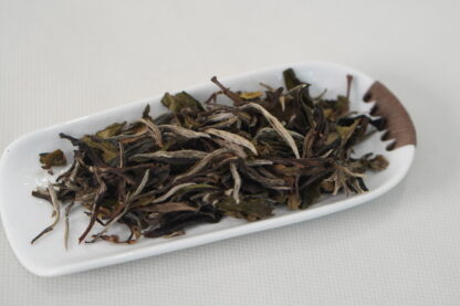 White Peony Tea 2016 – Aged Fuding White Tea Bai Mudan - Image 3